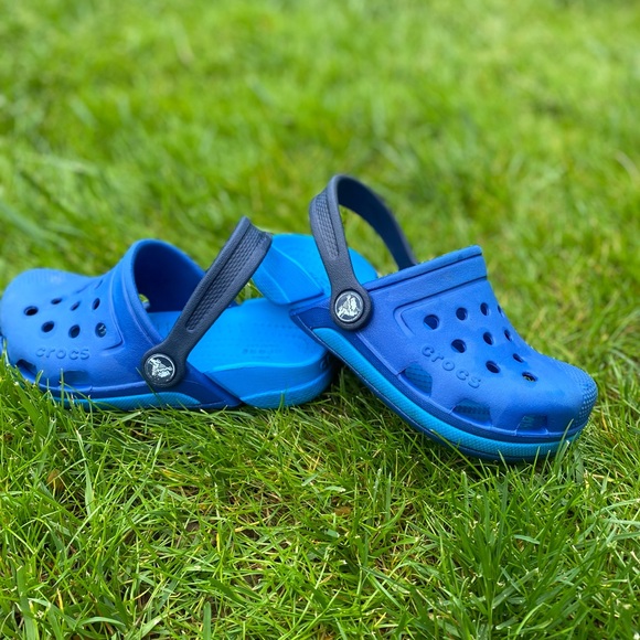 Crocs Kids Classic Clog - Blue - Picture 2 of 5
